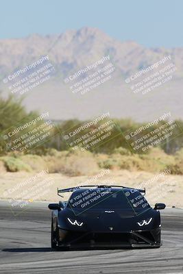 media/Oct-24-2025-Doghouse Garage (Fri) [[783d2ff07a]]/3-Intermediate/Session 2 (Turn 10)/